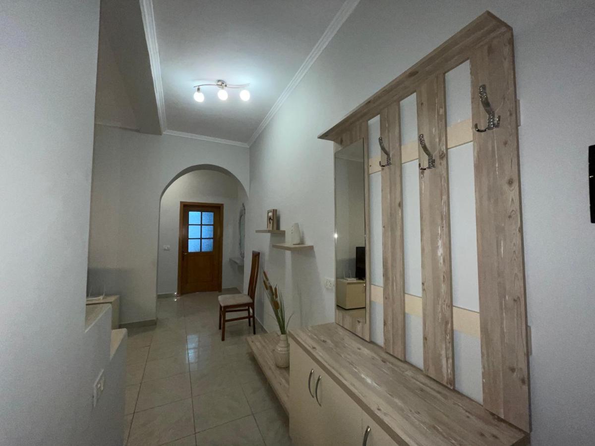 Peak Sea View In Vollga #3 Appartement Durrës